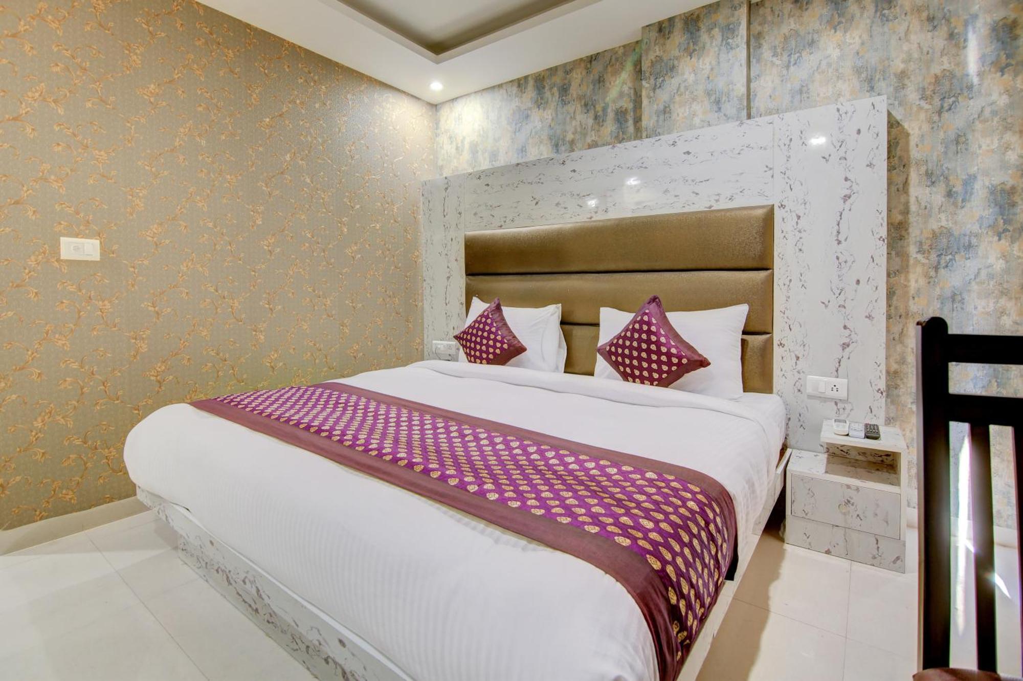 Hotel Smart Signature By Smart Group นิวเดลี ภายนอก รูปภาพ