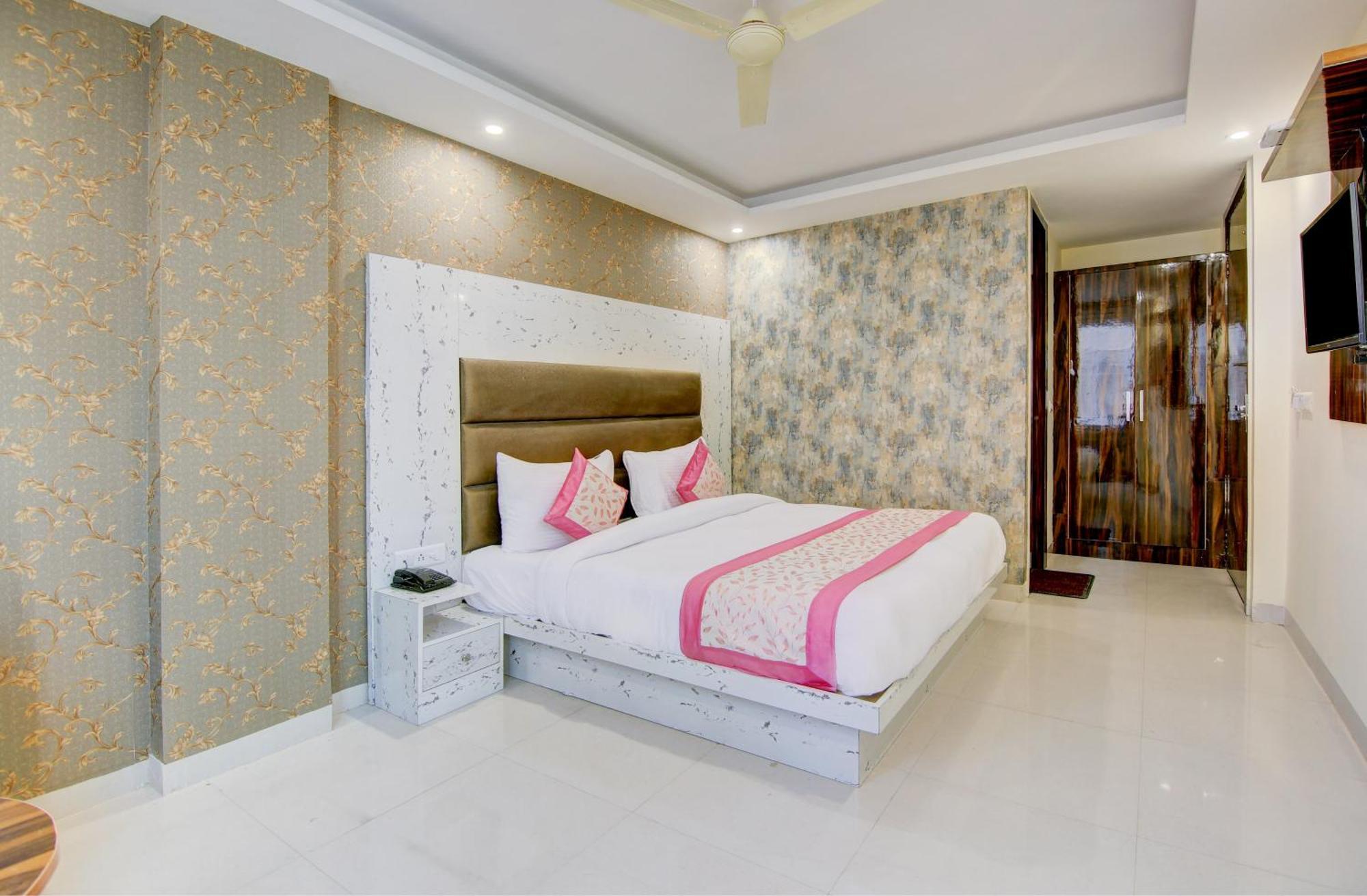 Hotel Smart Signature By Smart Group นิวเดลี ภายนอก รูปภาพ
