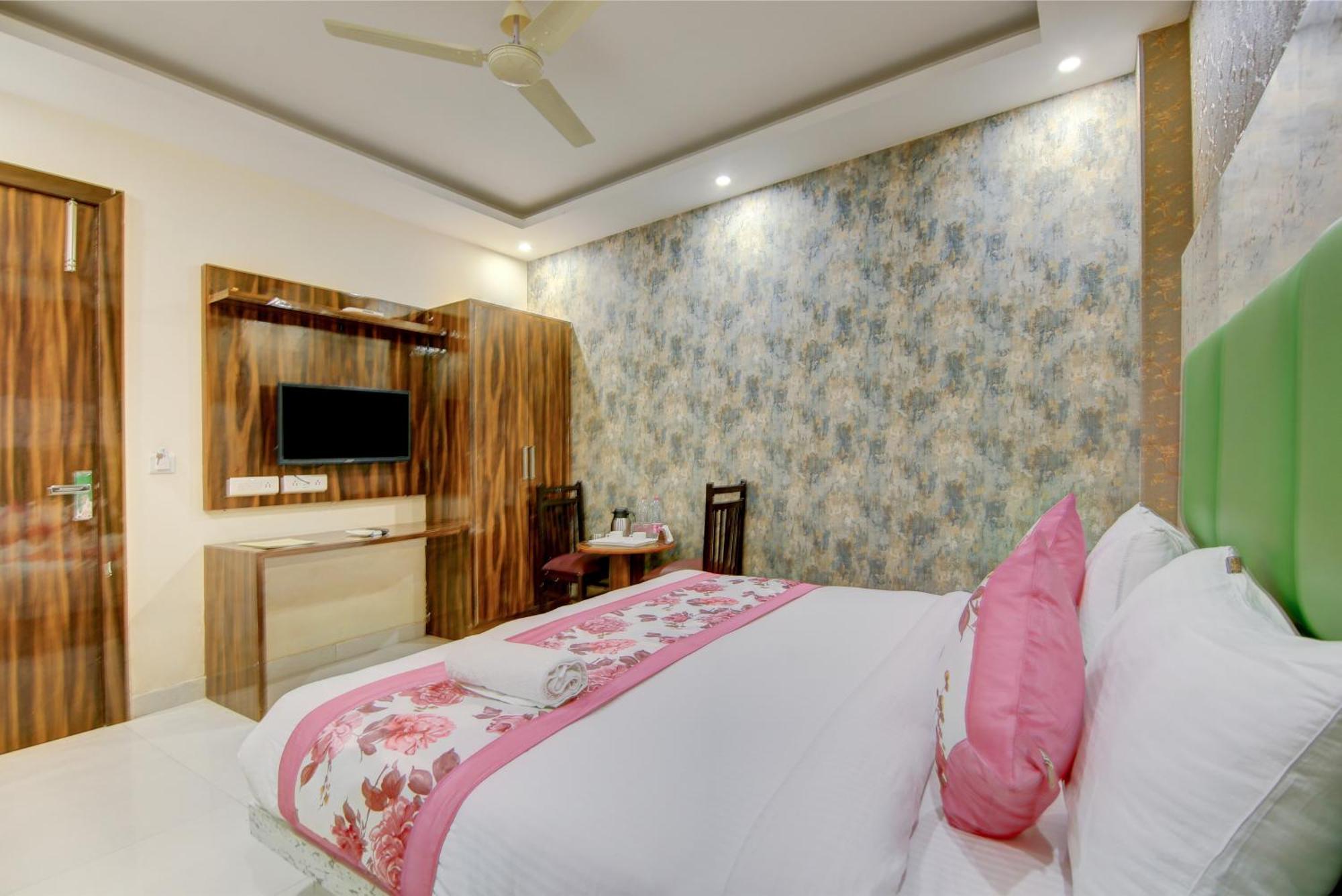 Hotel Smart Signature By Smart Group นิวเดลี ภายนอก รูปภาพ